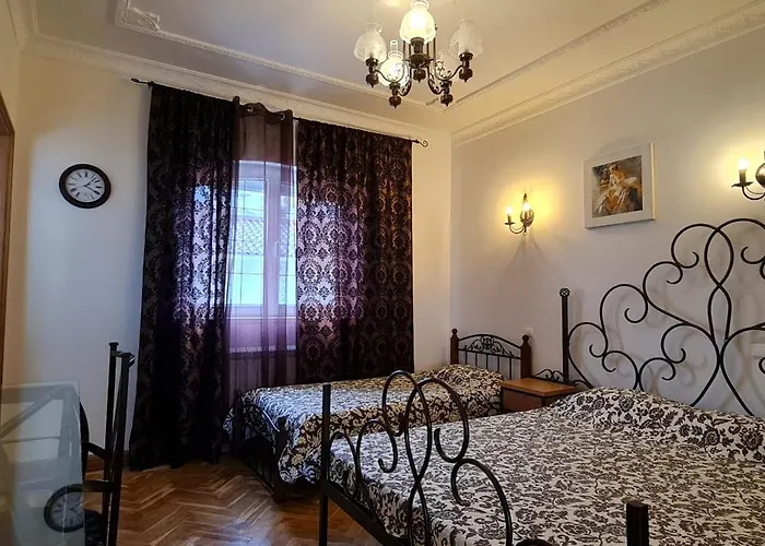 Silver Coast Village Villa *